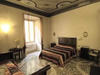 فندق مبيت وإفطار Alba Citta Alta بيرغامو