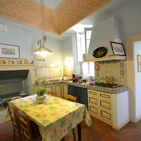 Alba Citta Alta B&B 2*